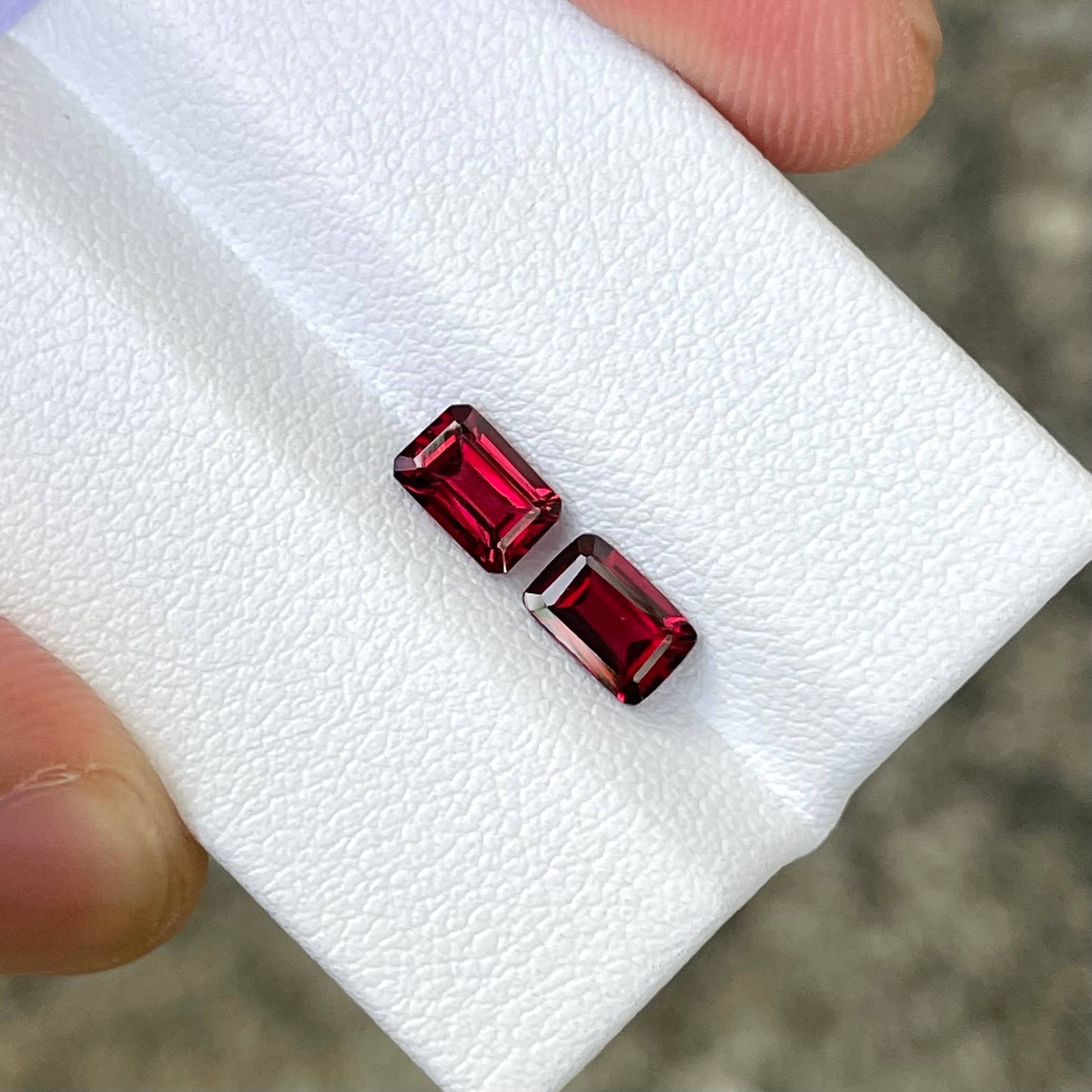 1.65 carats Red Burmese Spinel Stone Pair Emerald Cut Natural Gemstone — view 2