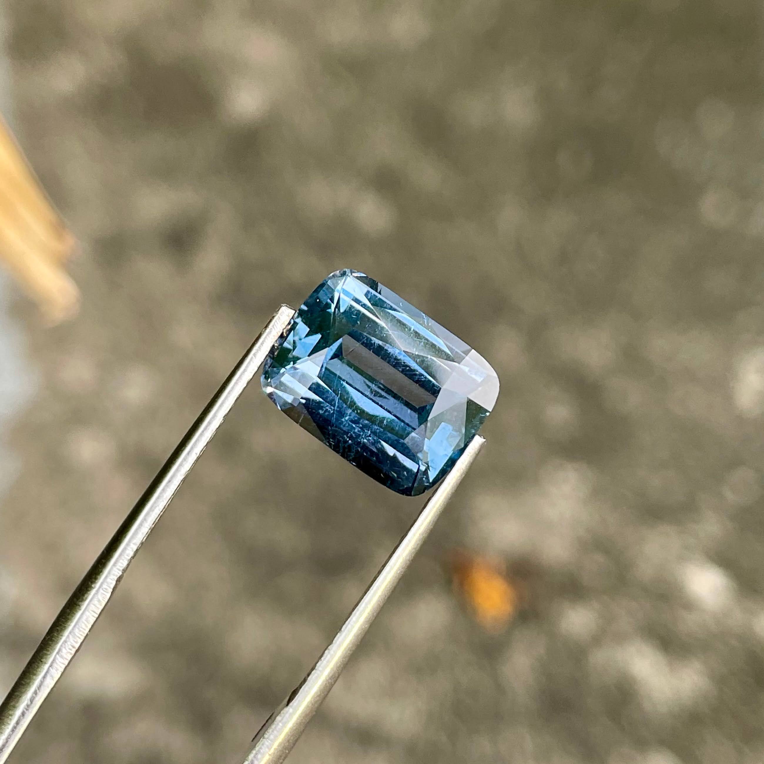 5.15 carats Grayish Blue Spinel Stone Cushion Cut Natural Tanzanian Gemstone — view 2