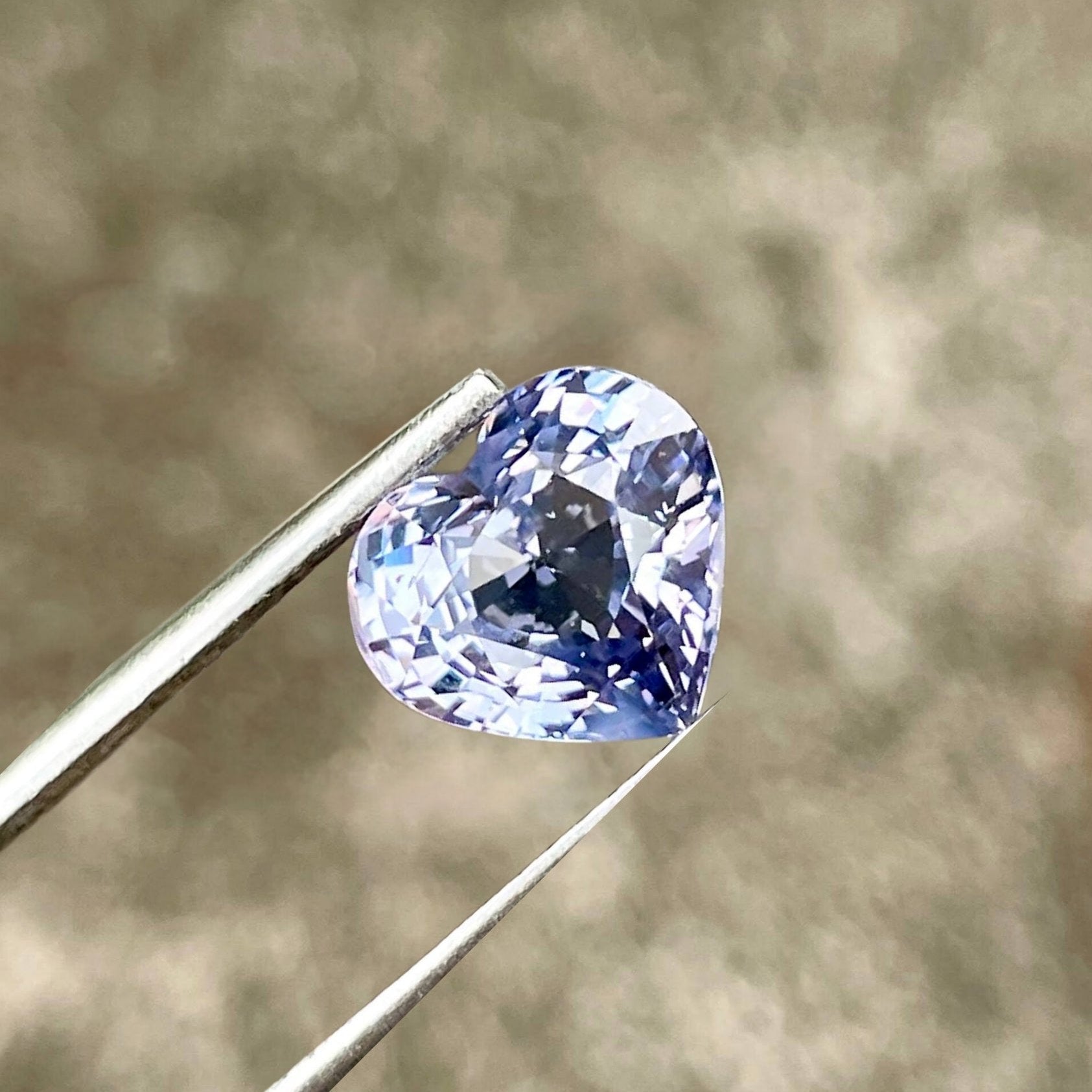3.10 carats Lavender Spinel Stone Heart Cut Natural Tanzanian Gemstone — view 6