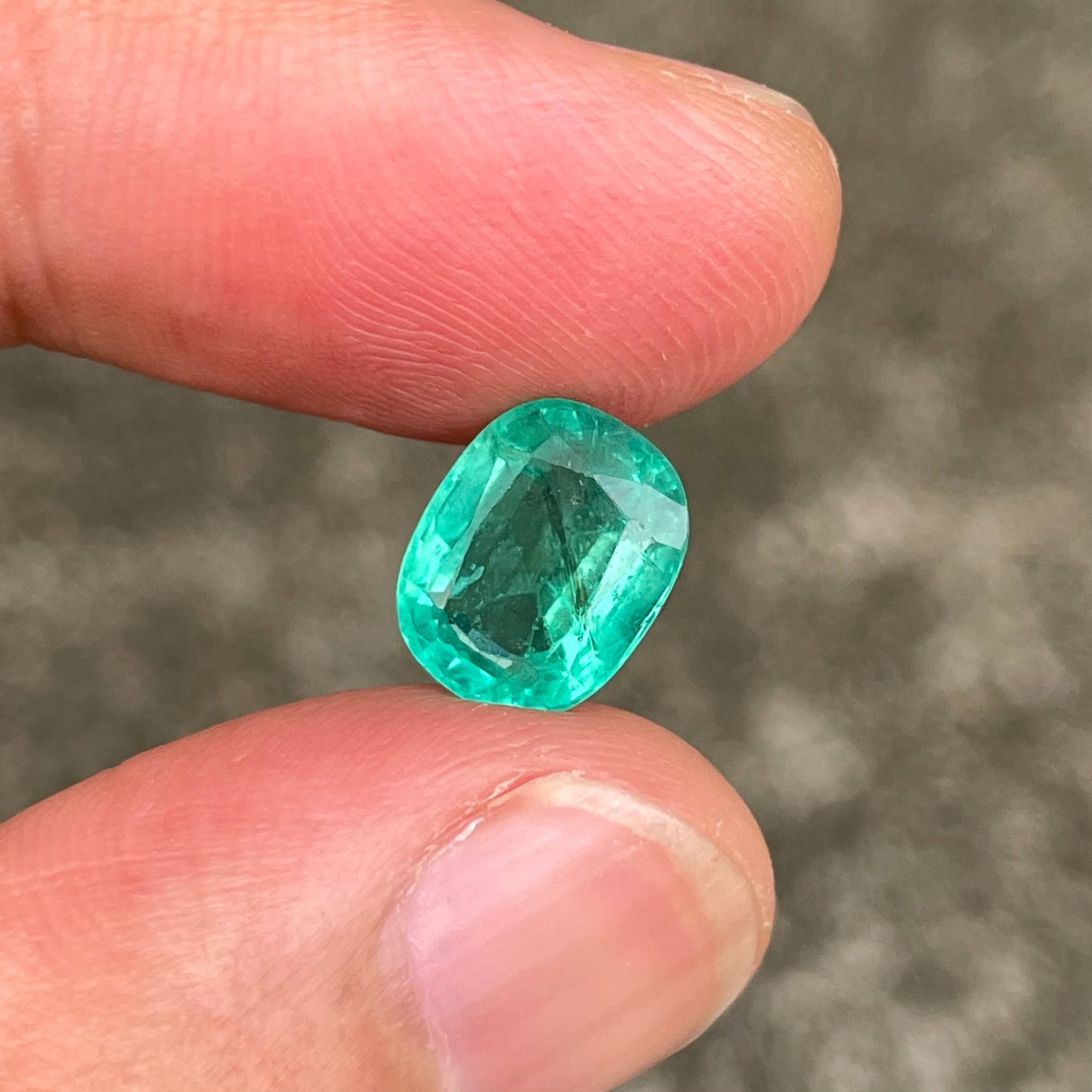 2.85 carats Emerald Stone Cushion Cut Natural Gemstone from Zambia