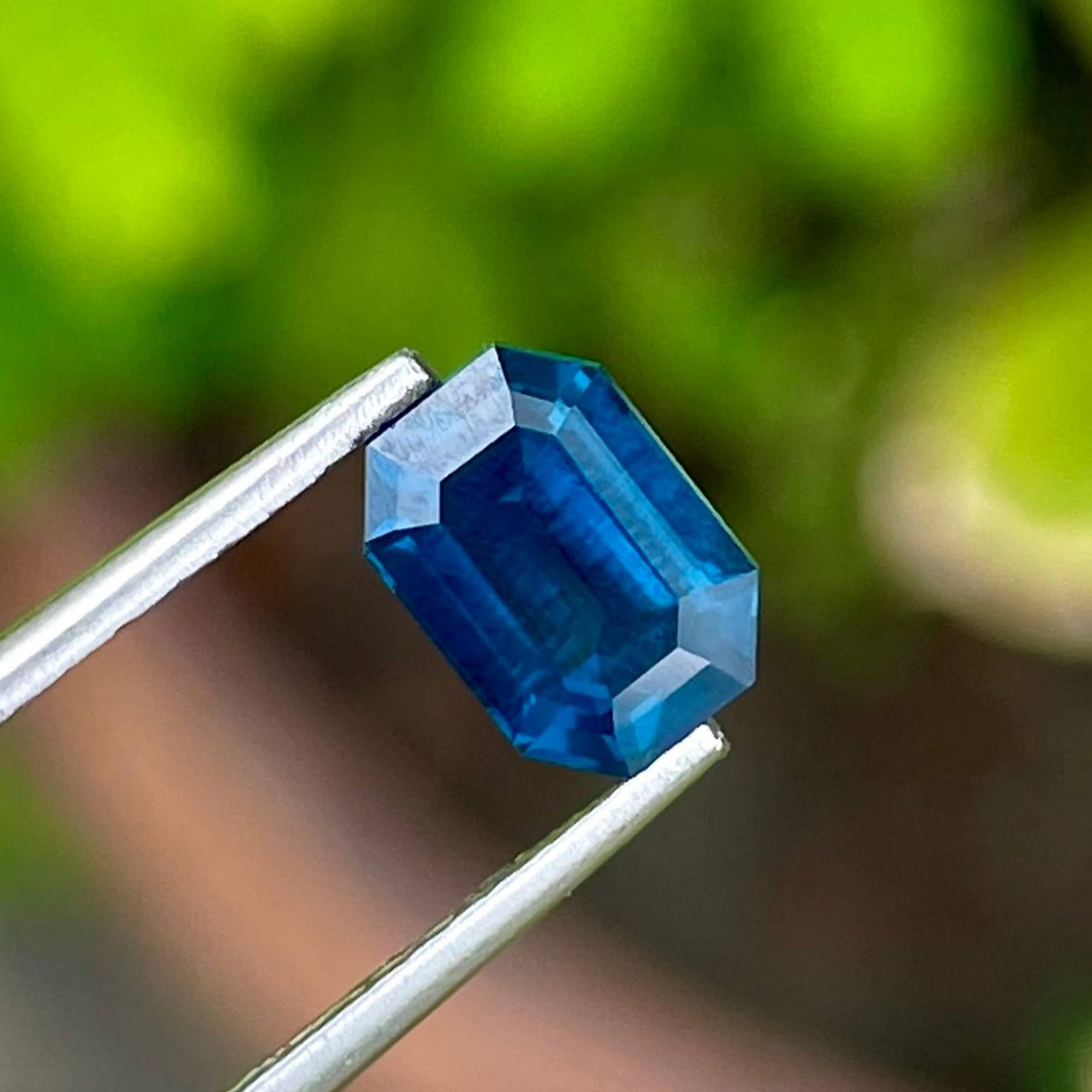 GIA Certified 1.51 carats Cobalt Blue Spinel Stone Step Cut Natural Gemstone — view 1