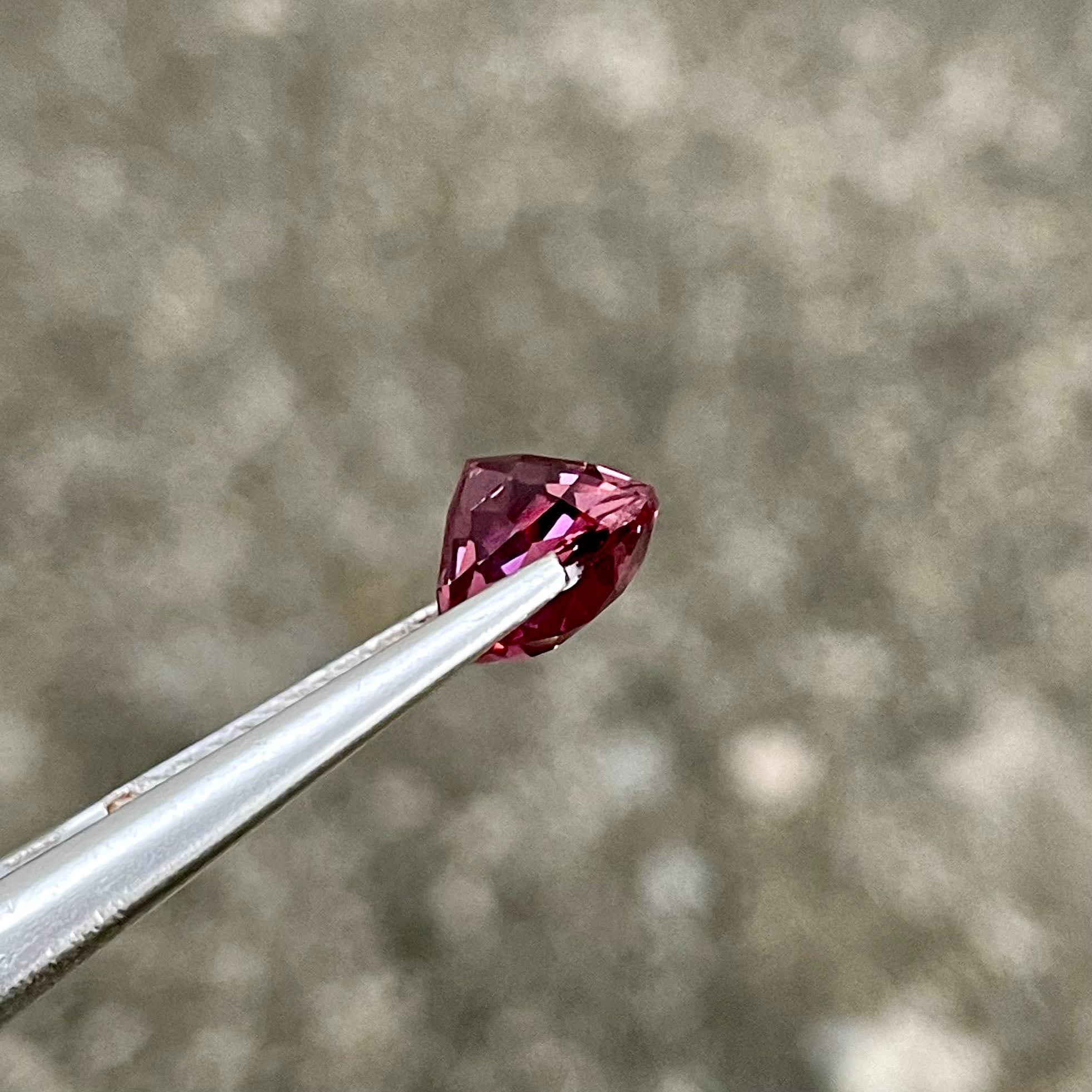 4.69 carats Strong Fluorescent Pink Spinel Oval Cut Gemstone from Tajikistan — view 2