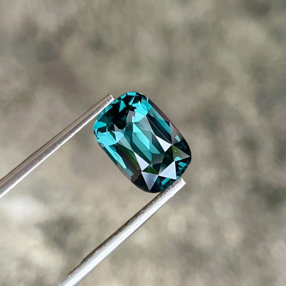 2.51 carats Teal Blue Spinel Stone Cushion Cut Natural Sri Lankan Gem — view 5