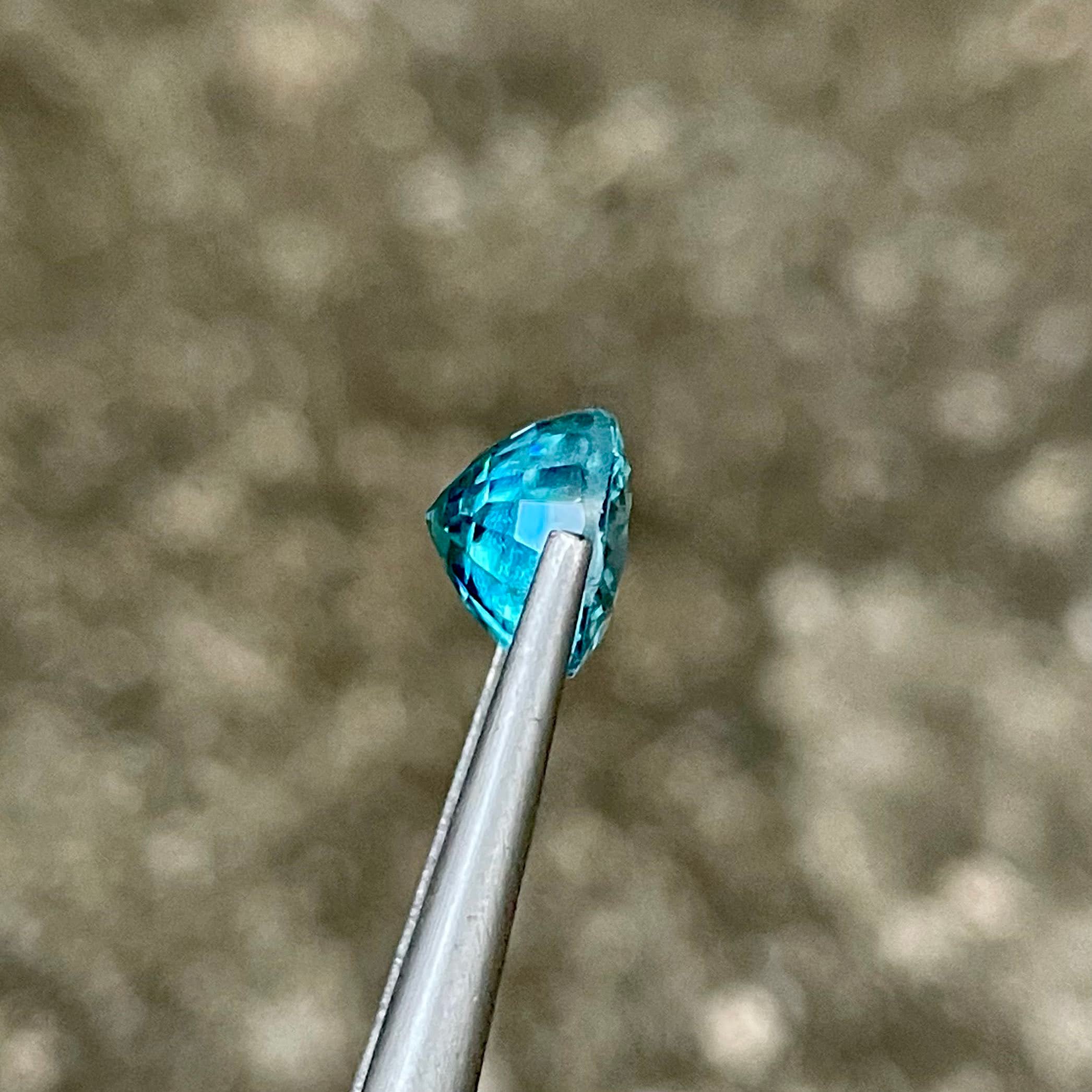 4.65 carats Blue Zircon Stone Cushion Cut Natural Cambodian Gemstone — view 2