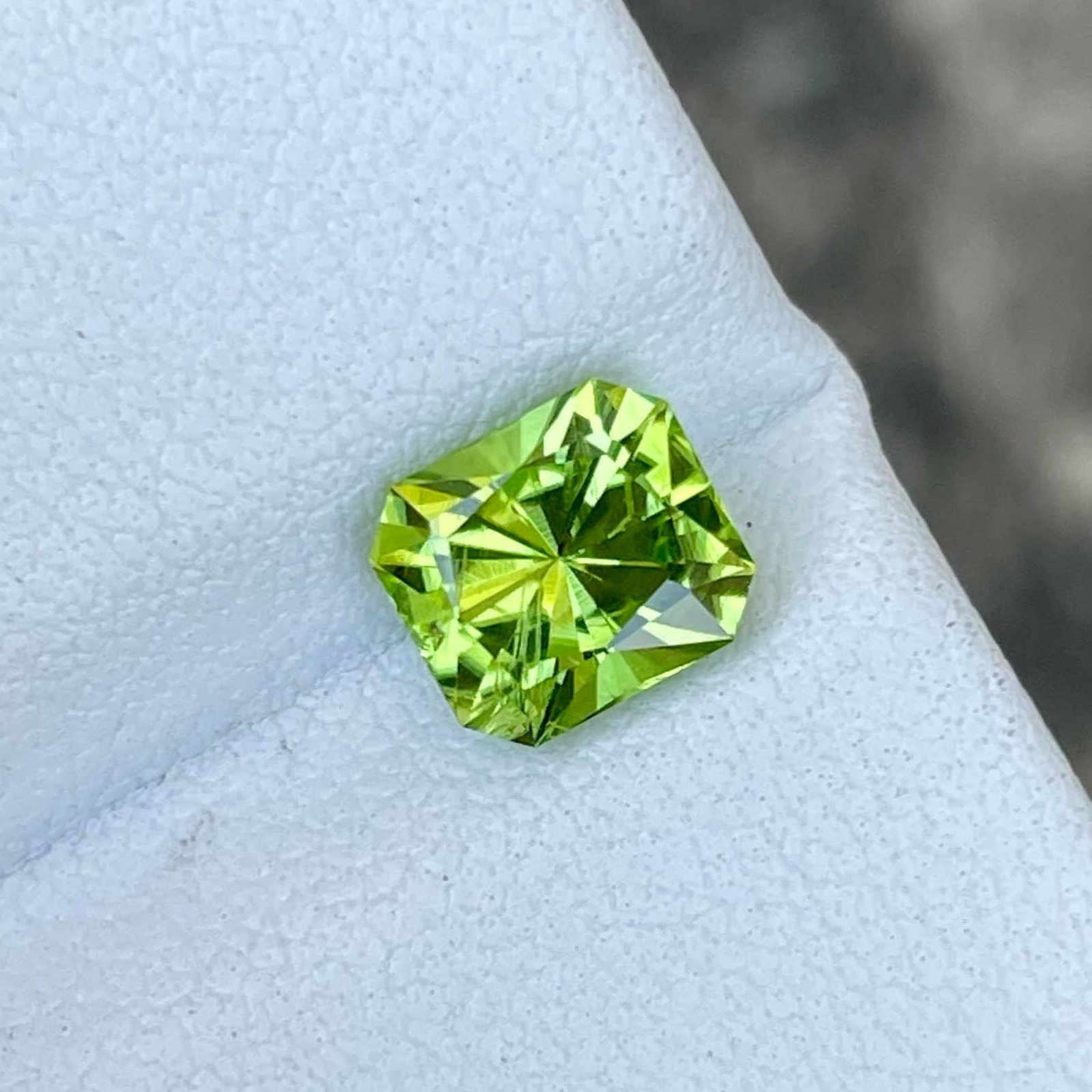 1.55 carats Green Peridot Stone Custom Precision Cut Pakistani Gemstone — view 4