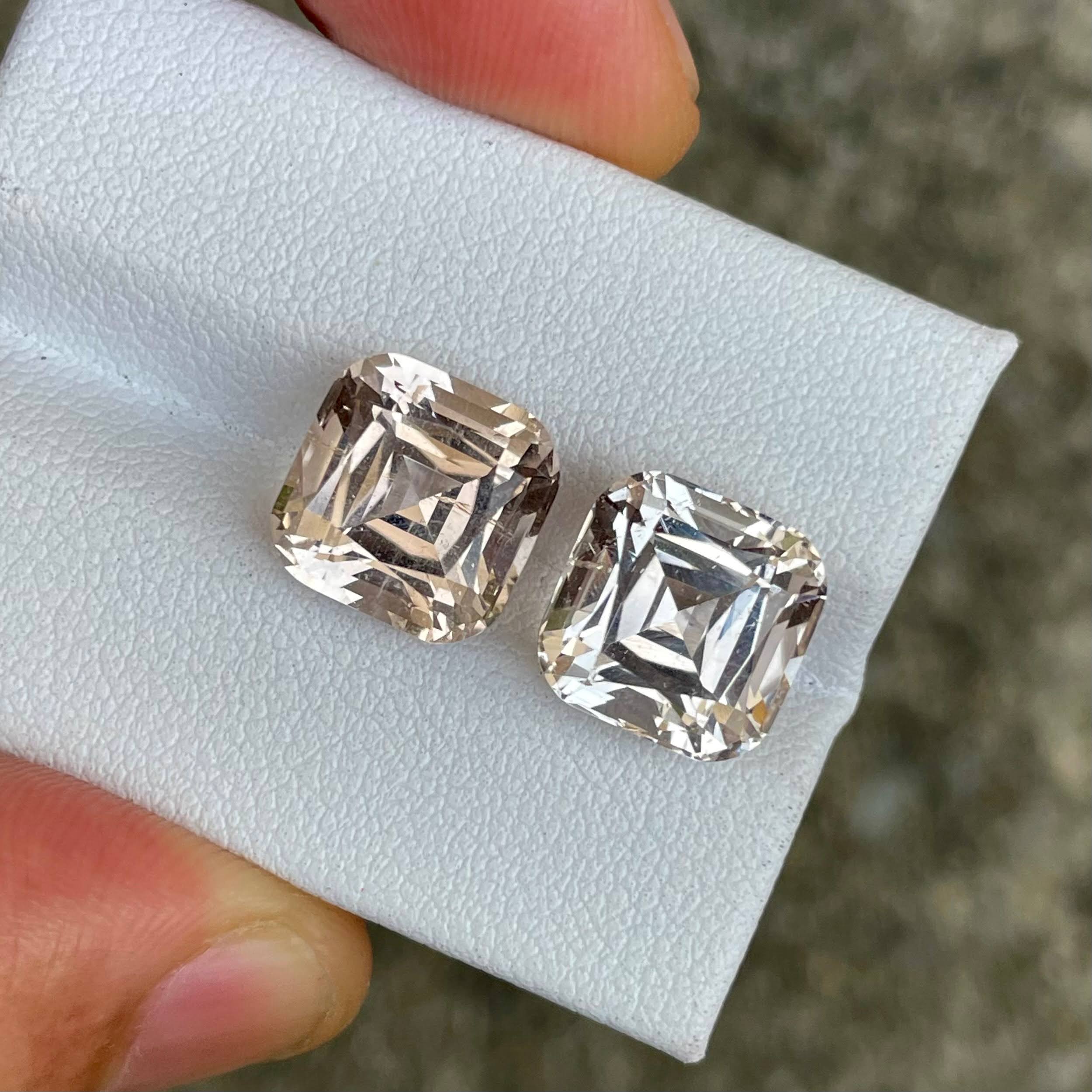13.73 carats Topaz Gem Pair Cushion Cut Natural Pakistani Gemstone — view 1