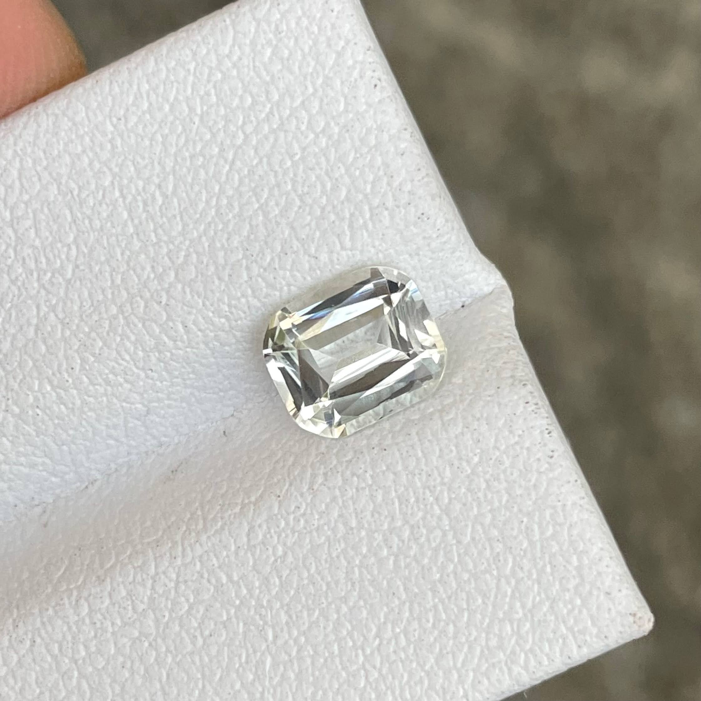 1.40 carats Bluish White Aquamarine Stone Cushion Cut African Gemstone