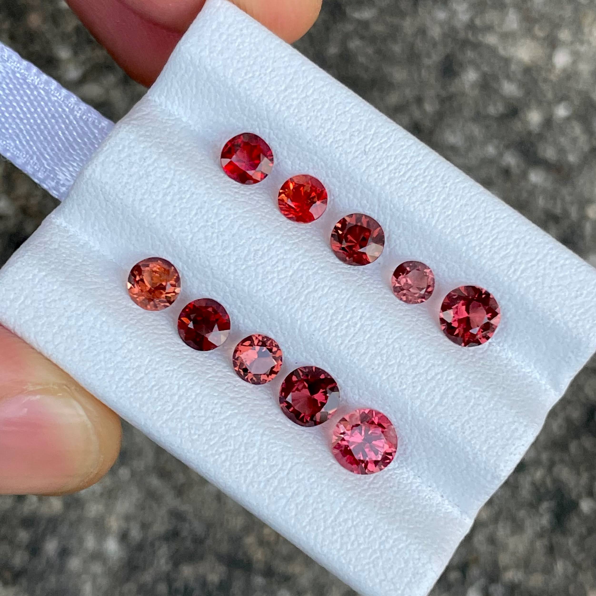 3.89 carats 10 Piece Reddish Brown Spinel Stones Lot Round Cut from Burma — view 2