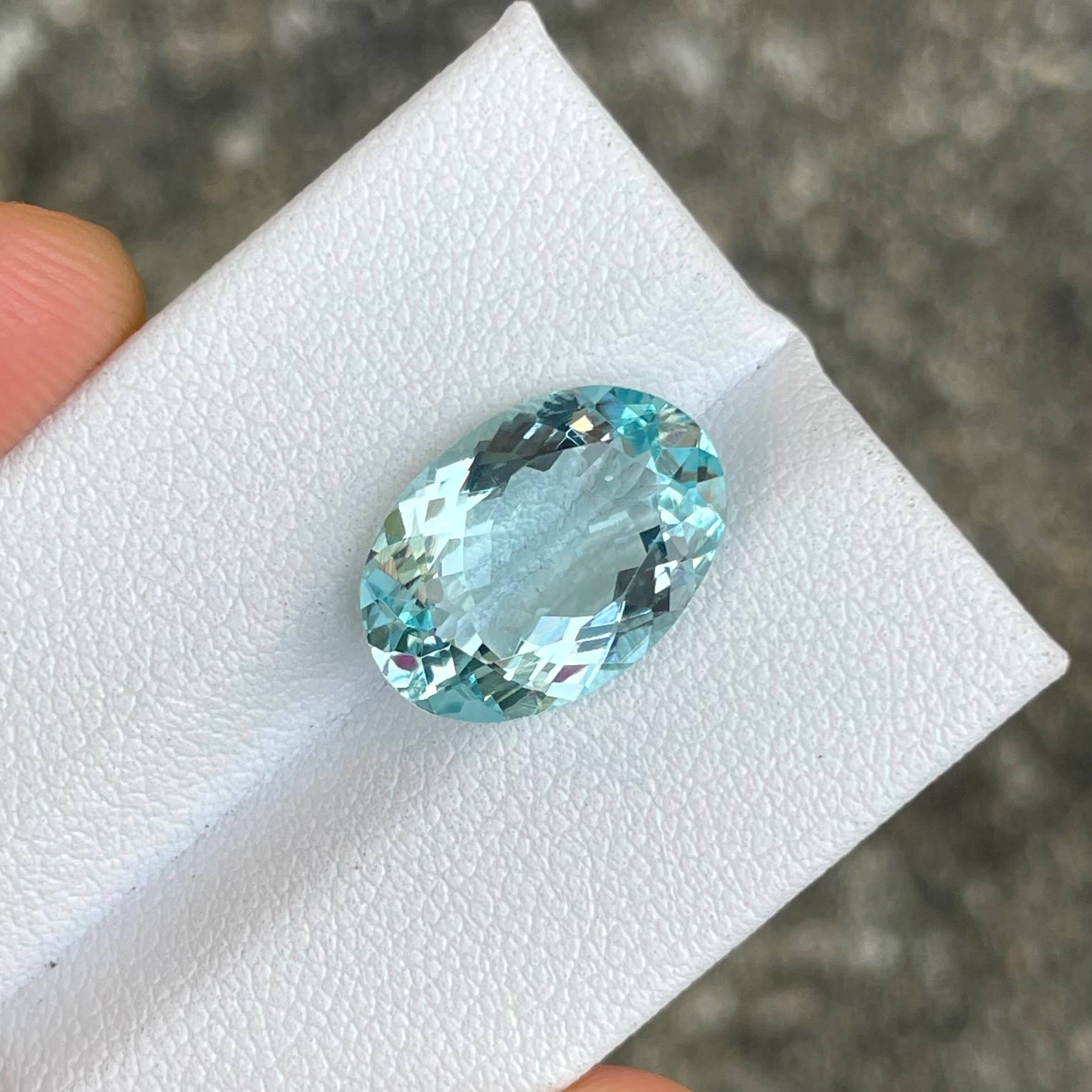 5.17 carats Blue Aquamarine Stone Oval Cut Natural African Gemstone