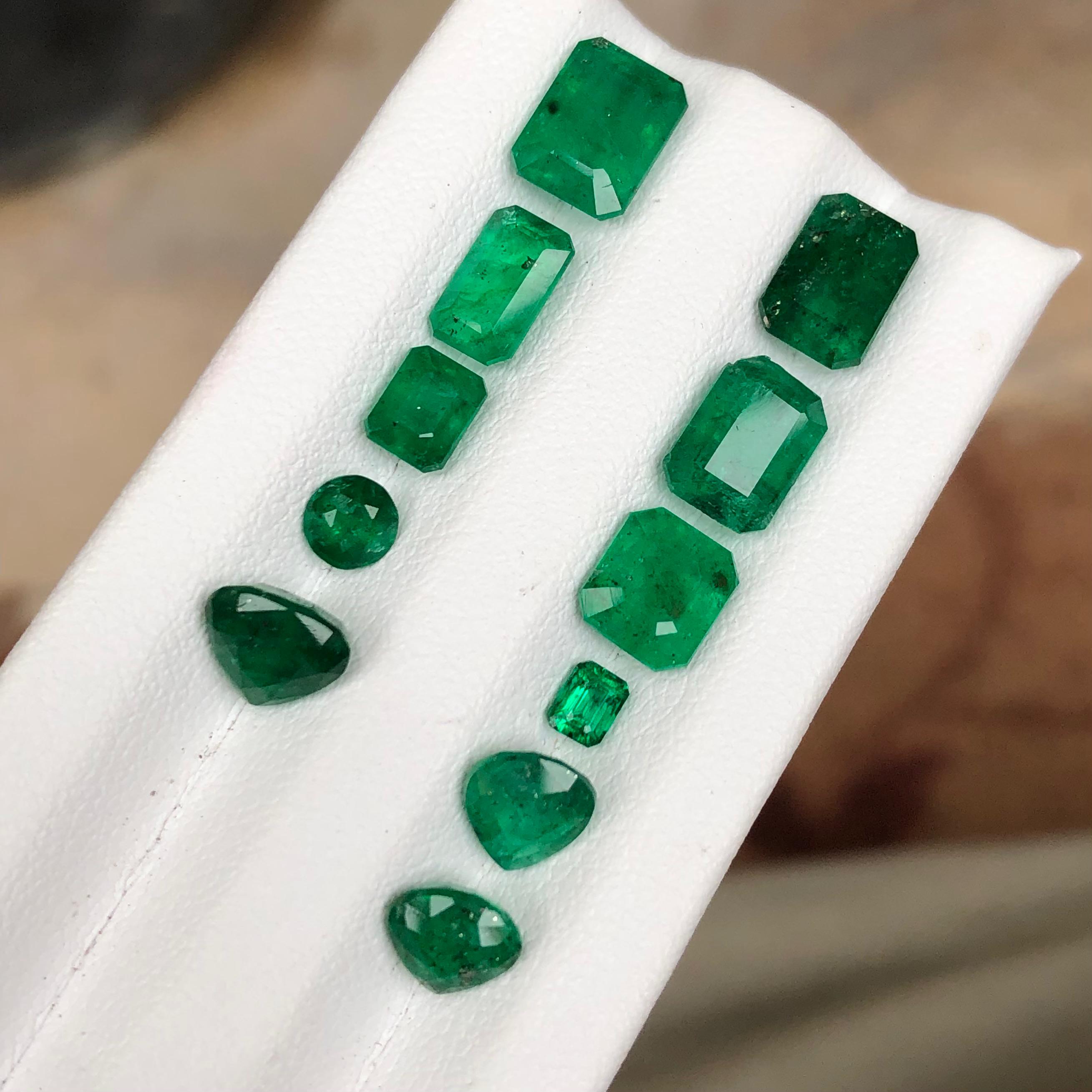 11.92 carats Natural Beautifull Emerald From Swat Loose Gemstone — view 2