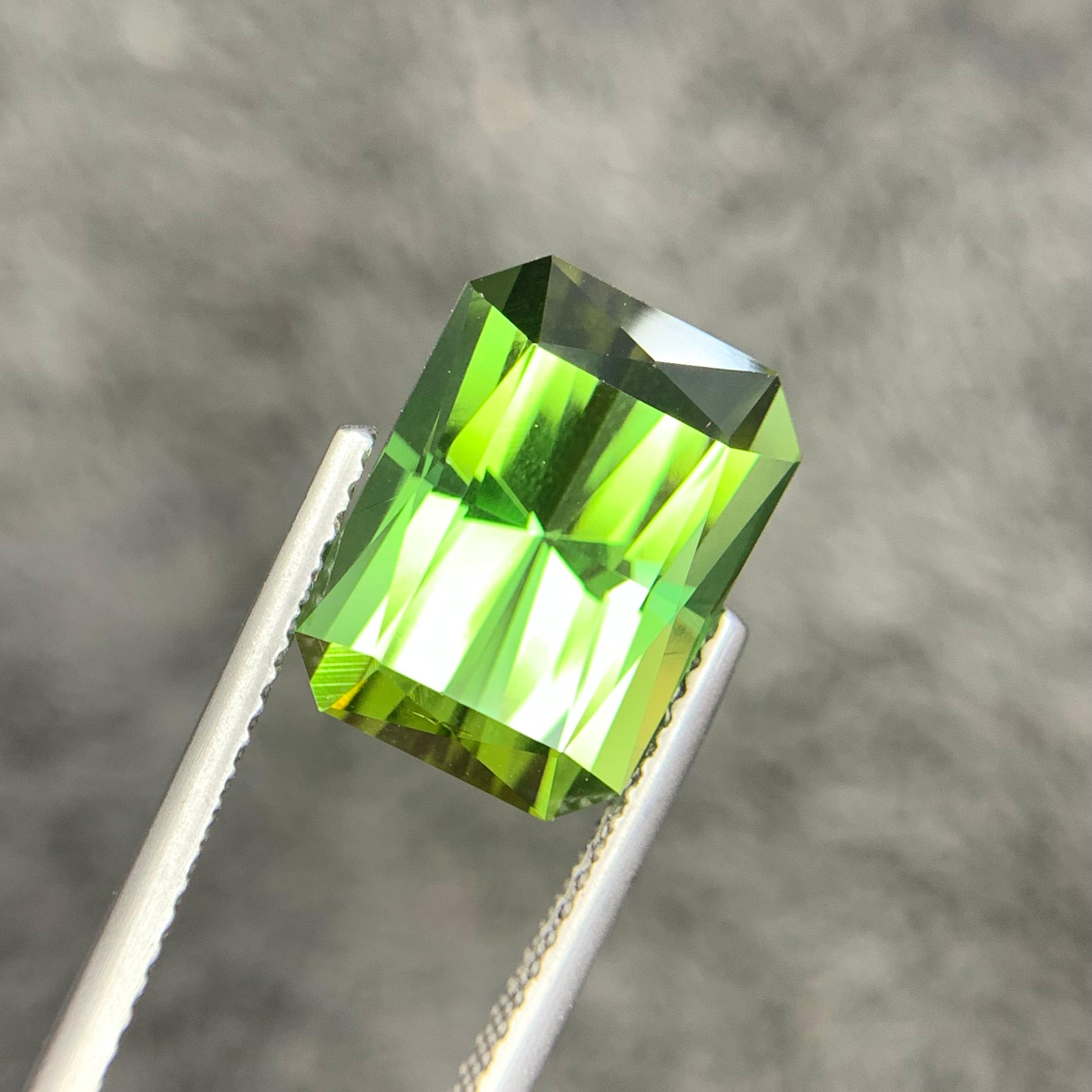 8.38 Carats Green Tourmaline Loose Gemstone from Afghanistan — view 2