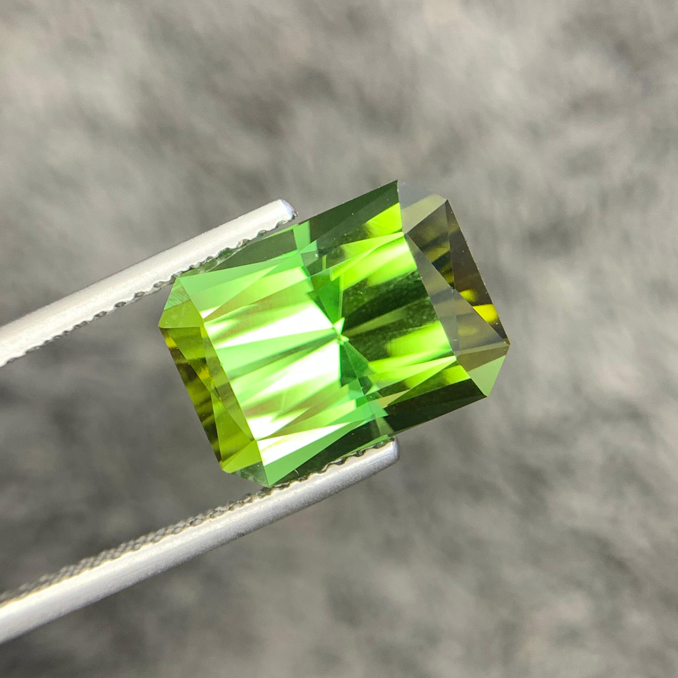 8.38 Carats Green Tourmaline Loose Gemstone from Afghanistan — view 4