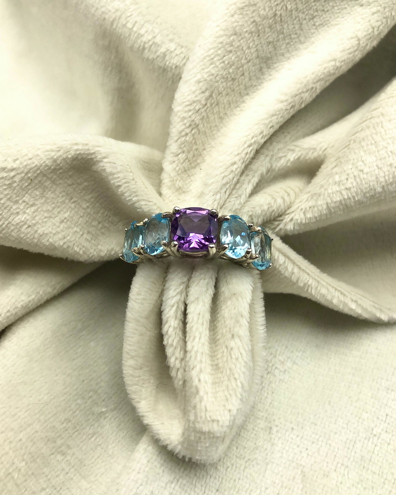 20.84 carat Topaz &amp; Amethyst fixed into 925 Silver — view 2