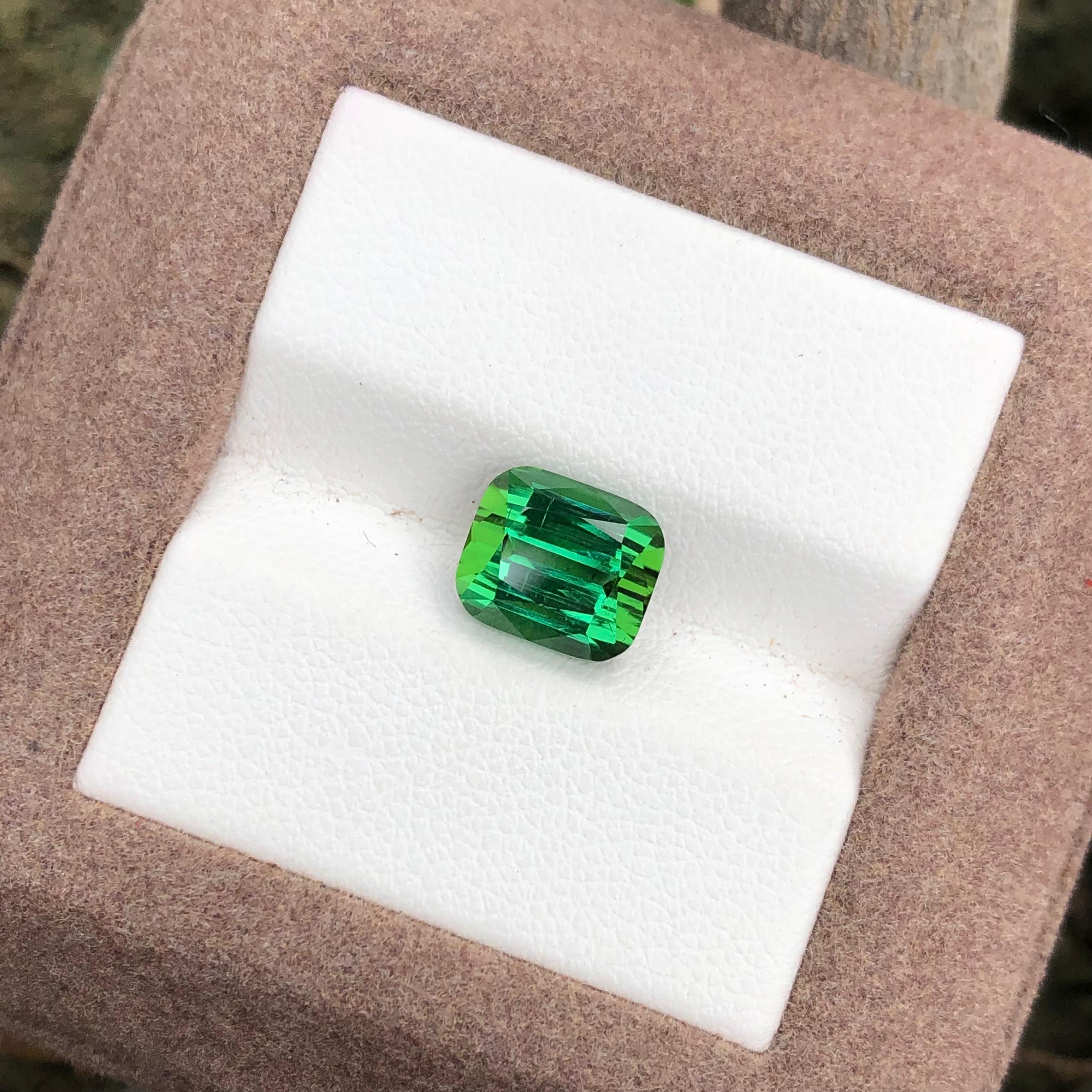 3.44 carats Green Tourmaline Loose Gemstone From Afghanistan — view 3