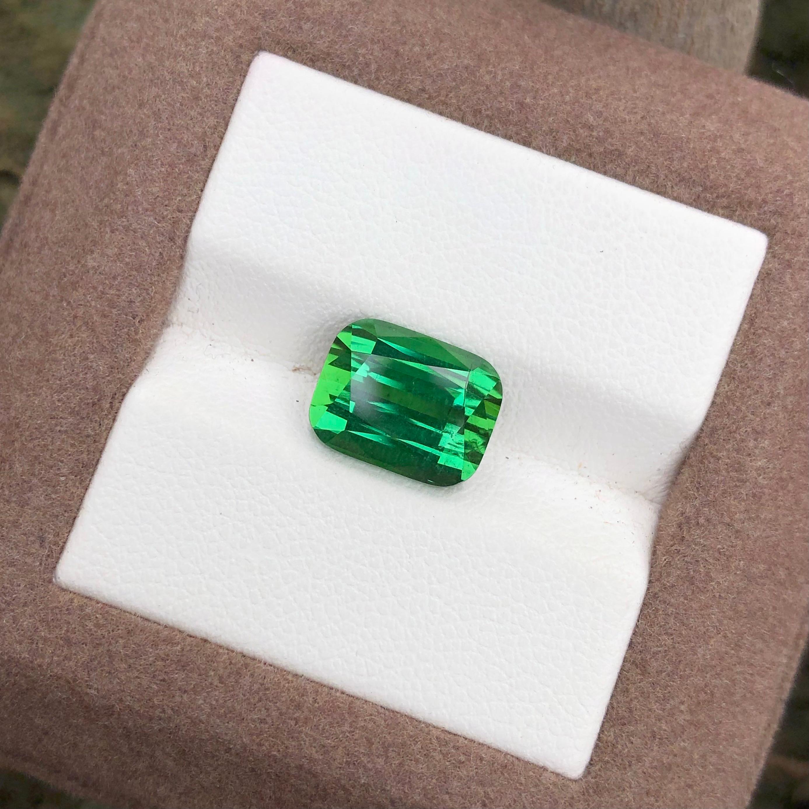 4.64 carats Green Tourmaline Loose Gemstone from Afghanistan — view 4