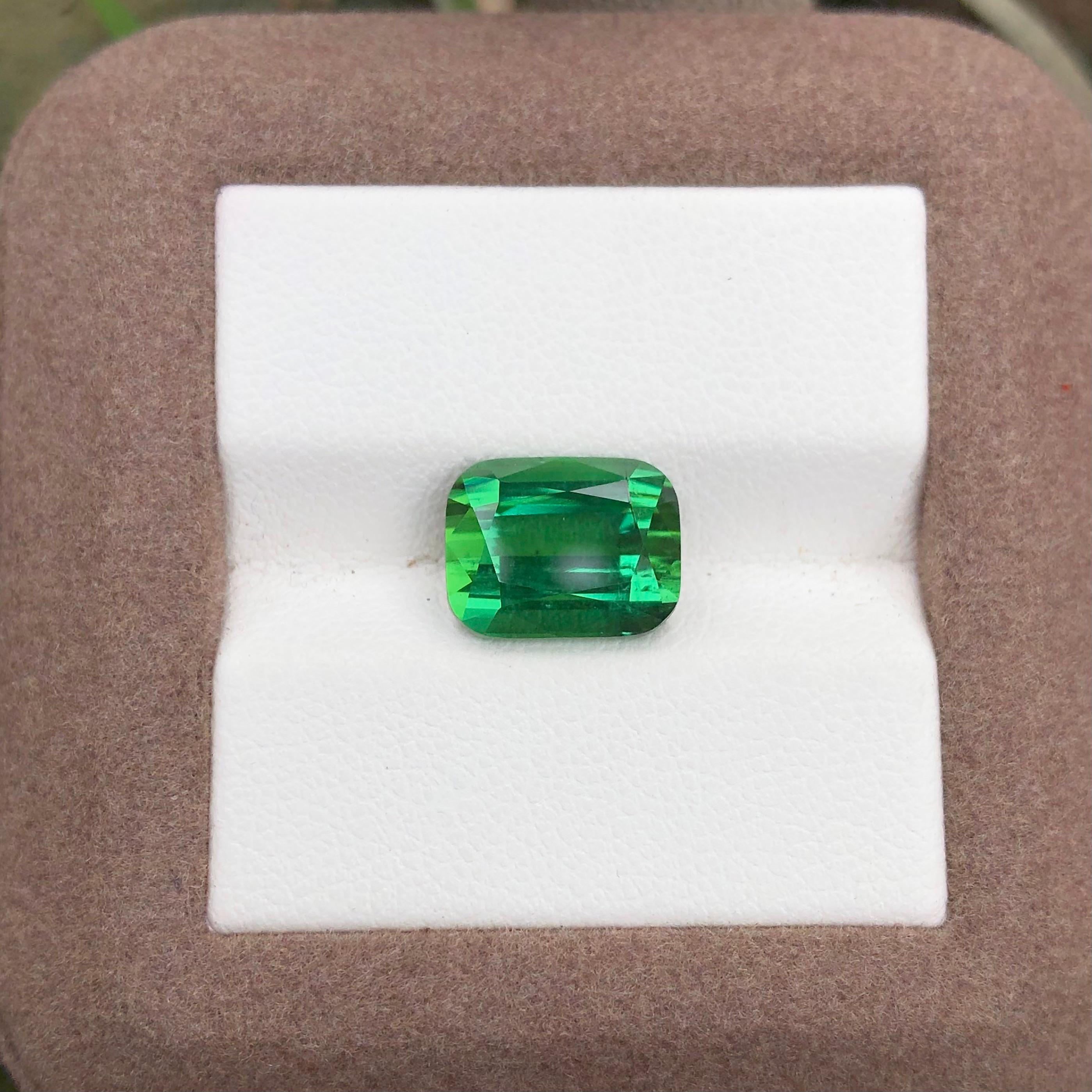 4.64 carats Green Tourmaline Loose Gemstone from Afghanistan — view 5