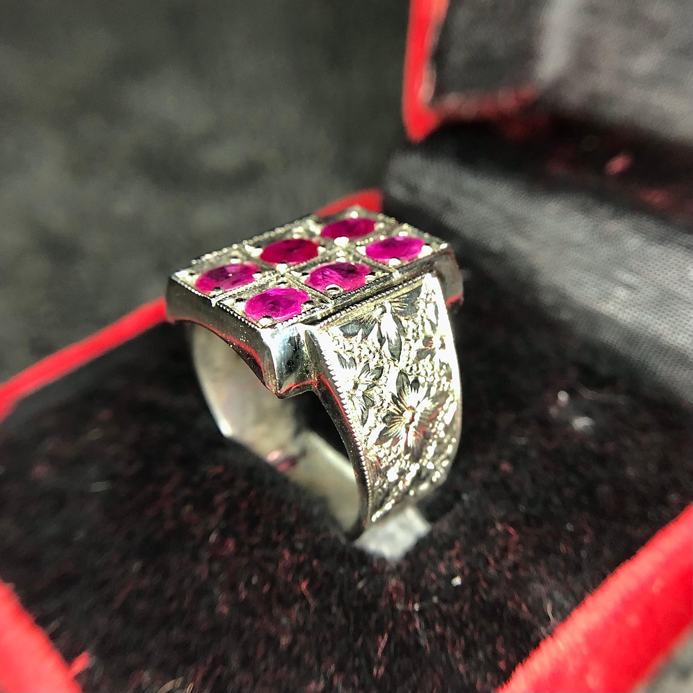 12.43 Gram Ruby Ring fix into 925 Silver — view 2