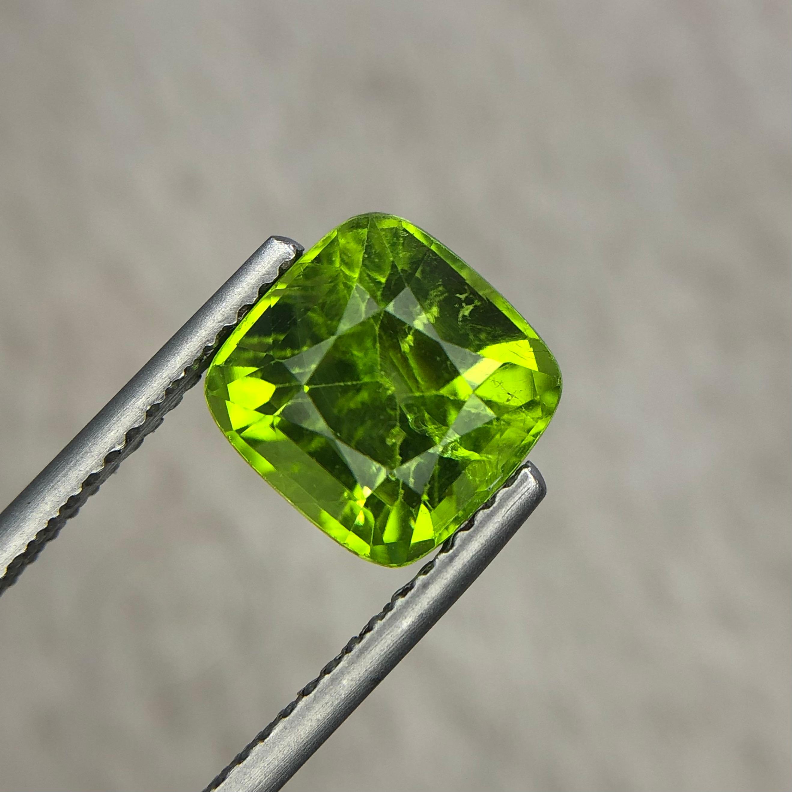 3.80 ct Pakistani Peridot Gemstone, Cushion Cut