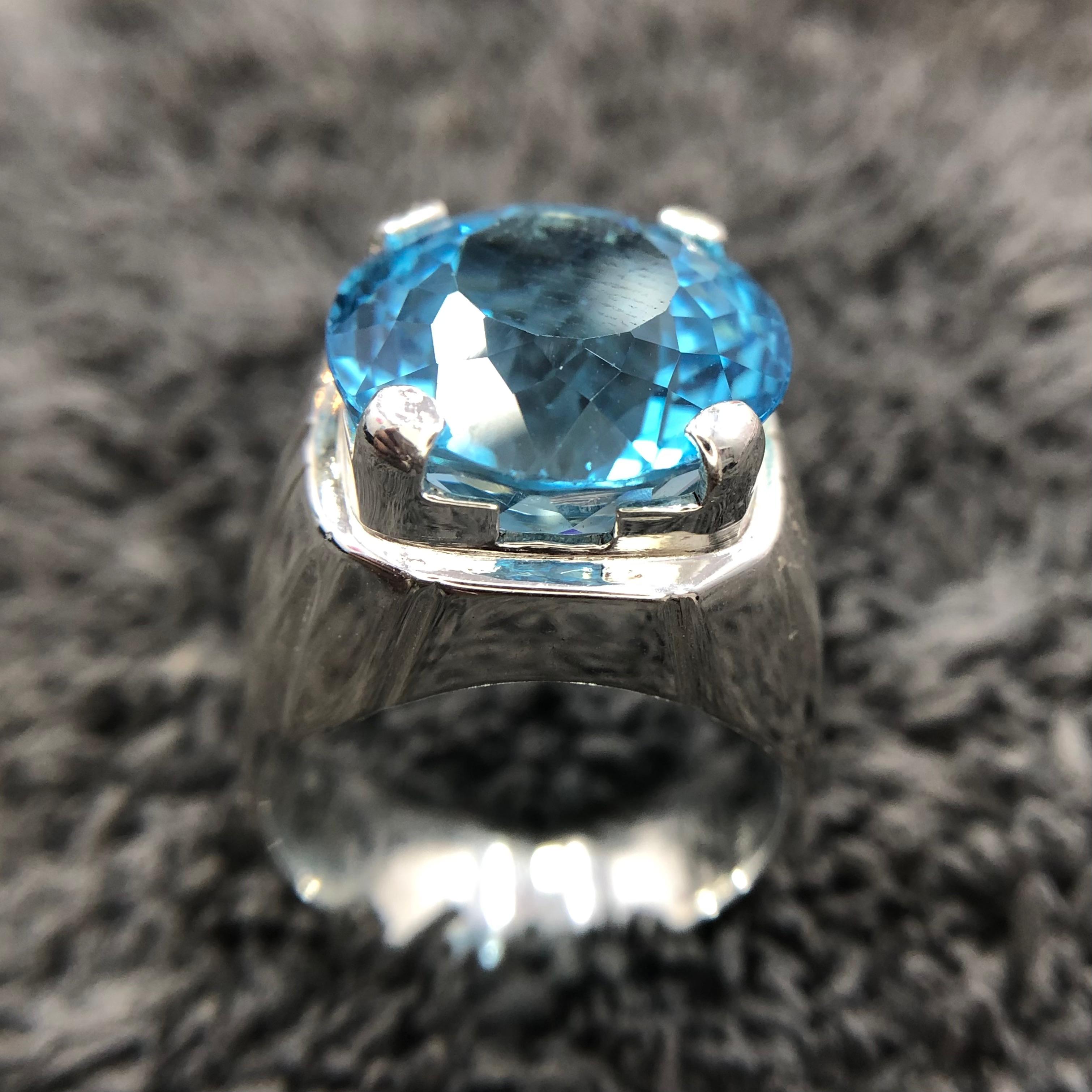 18.21 Gram Swiss Topaz Ring Fixed into 925 Silver For man