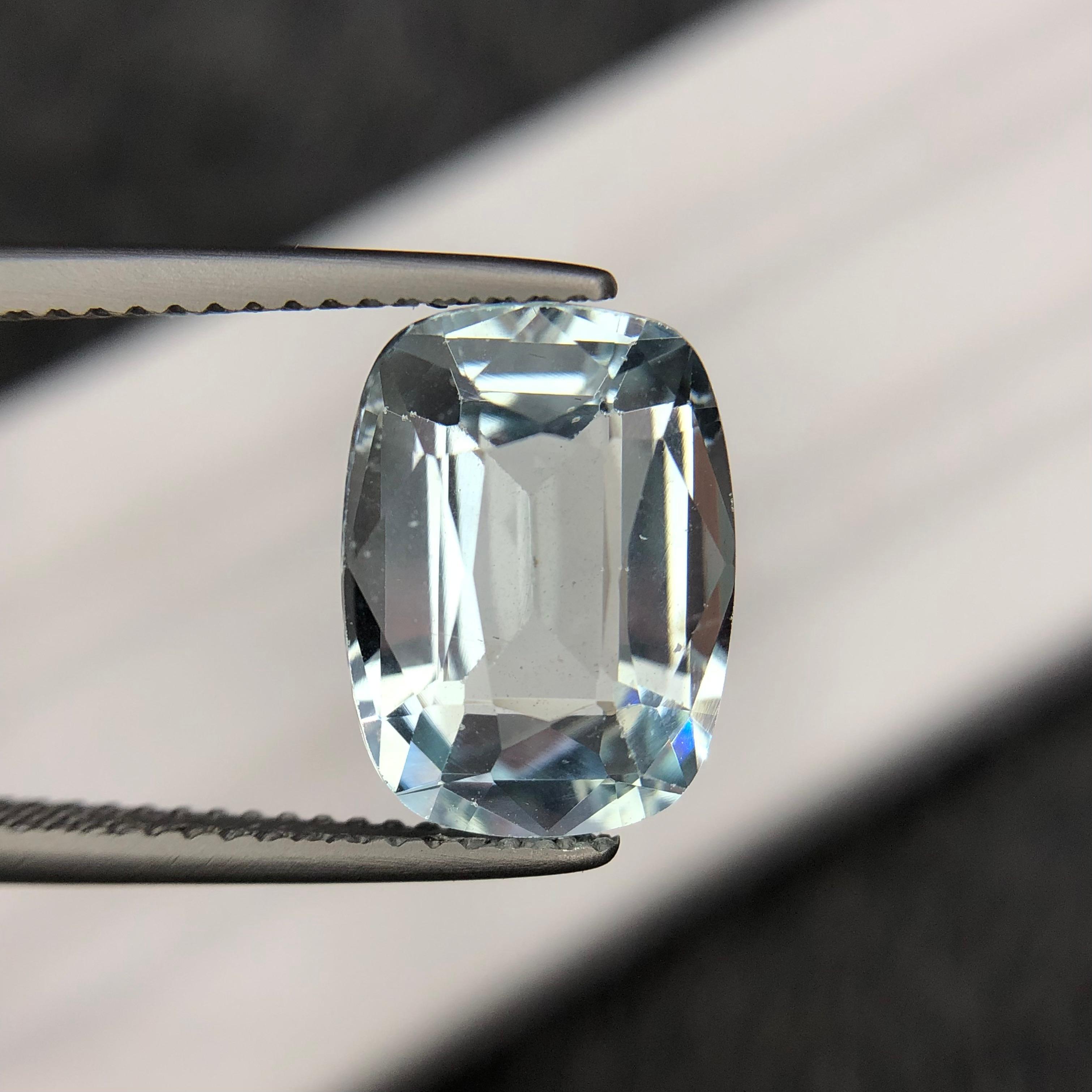 4.16 carats natural Aquamarine from Pakistan