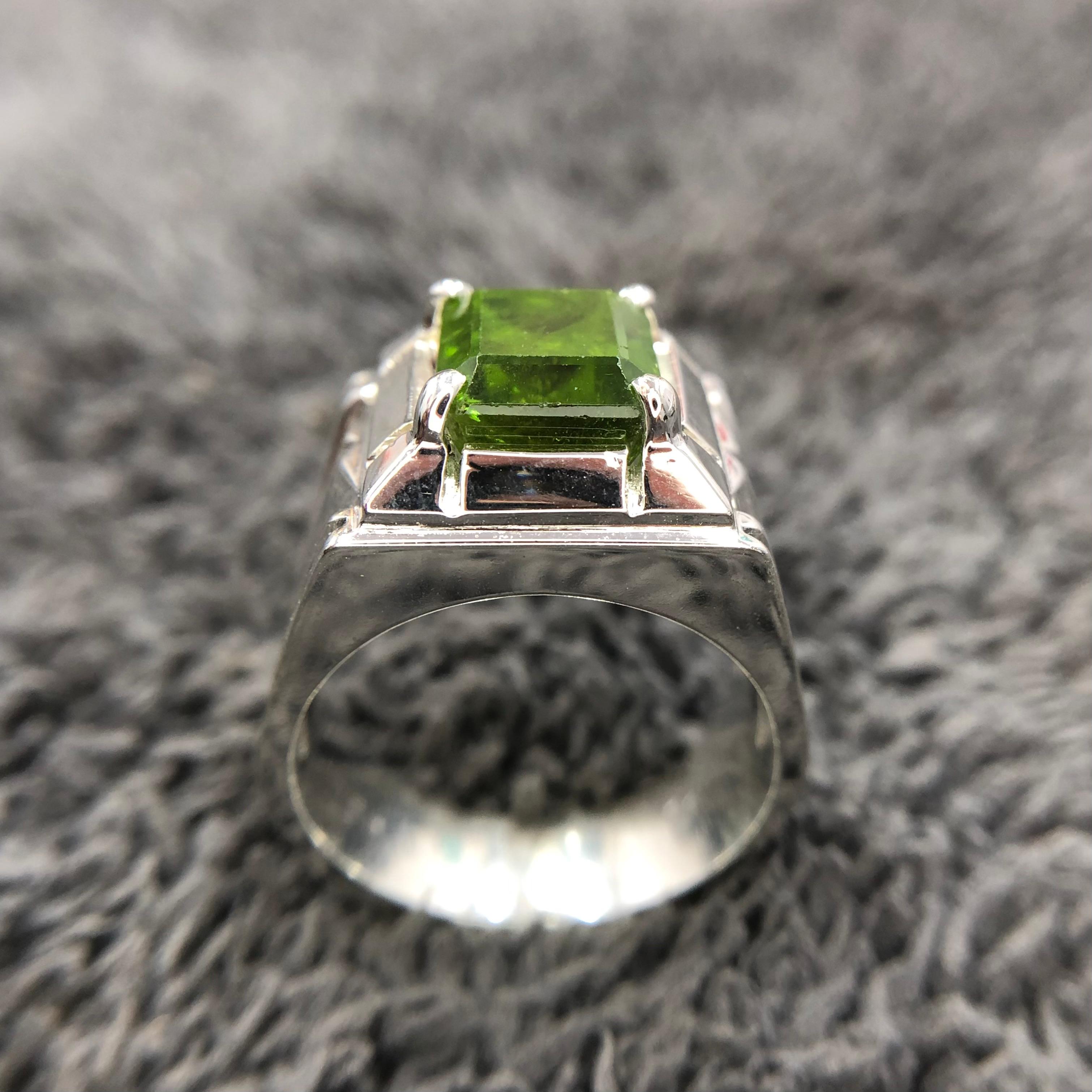 14.97 gram Green Tourmaline Ring