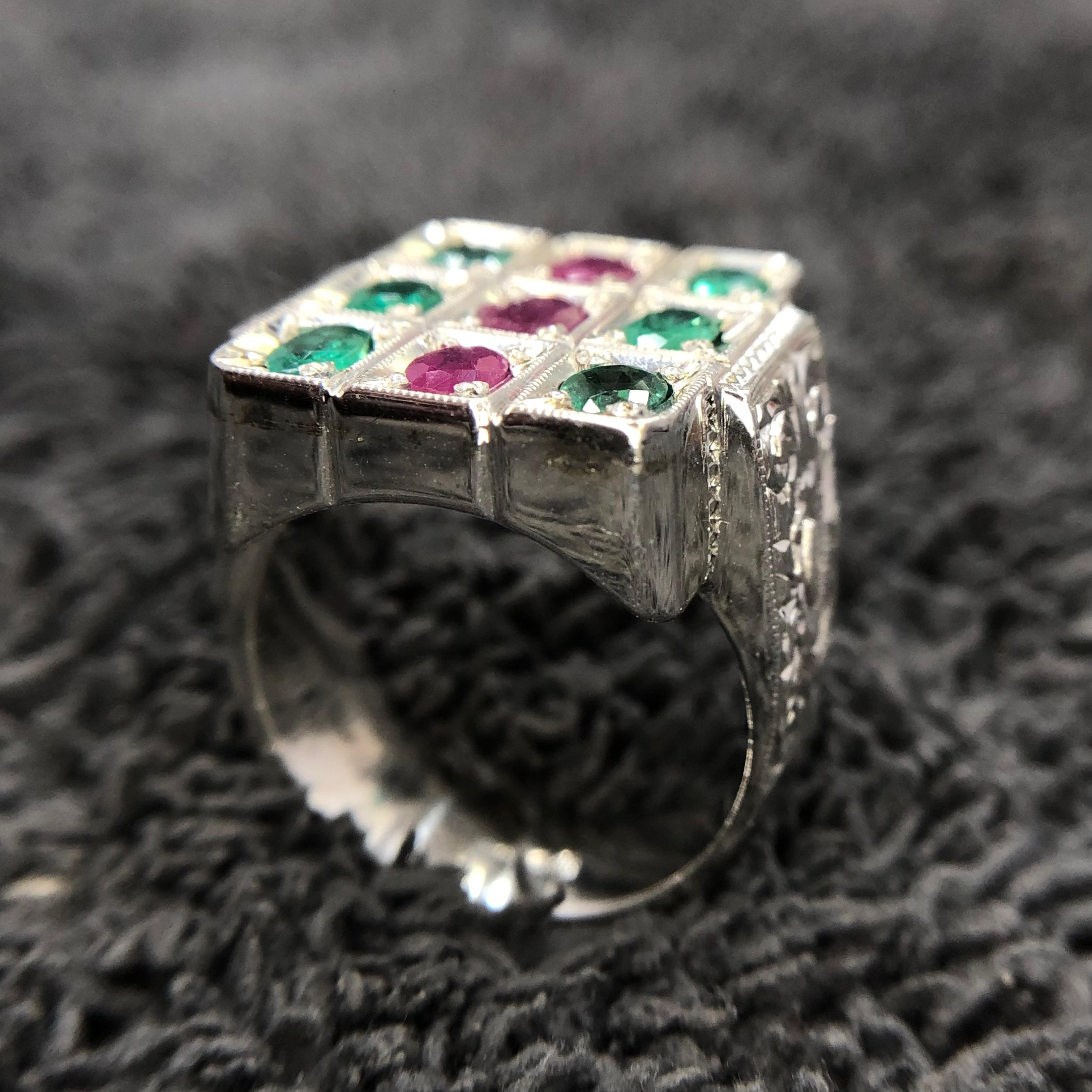 18.25 gram Emerald &amp; Ruby fixed into 925 Silver